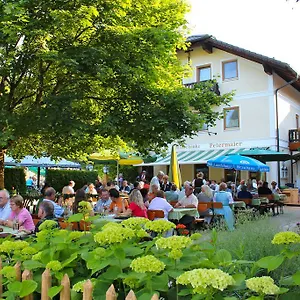 Hotel Land-gut-hotel Waldschänke, Altfraunhofen